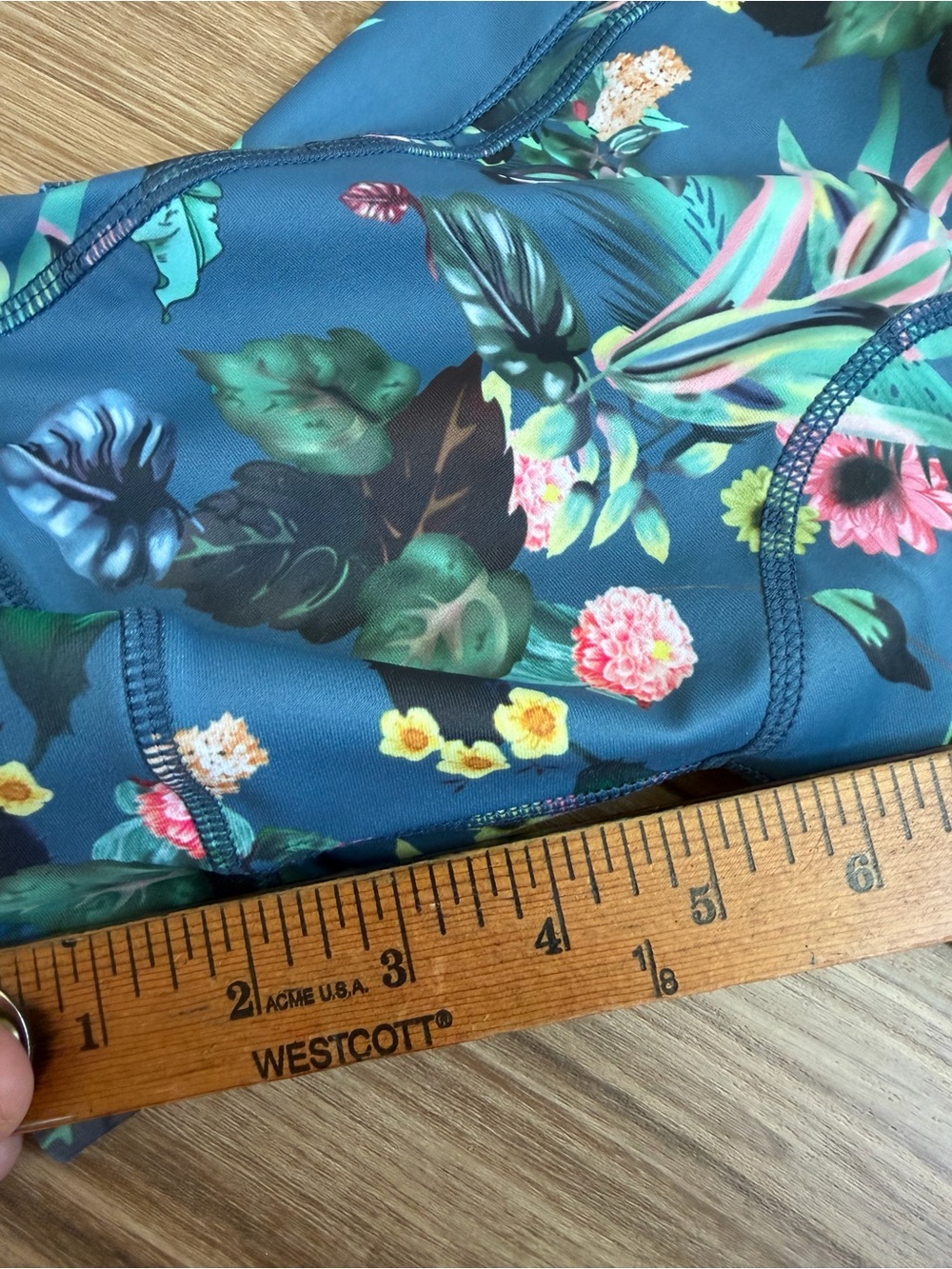 Zoic Charlotte Padded Bike Cycling Shorts Blue Floral size Medium - Picture 6 of 7